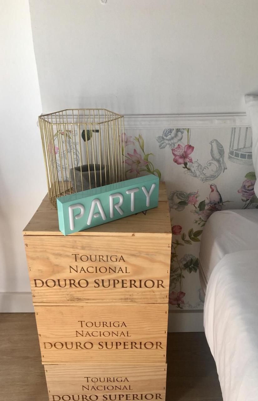 Small Double Room with Private Bathroom and Garden View,766913800:JPEG