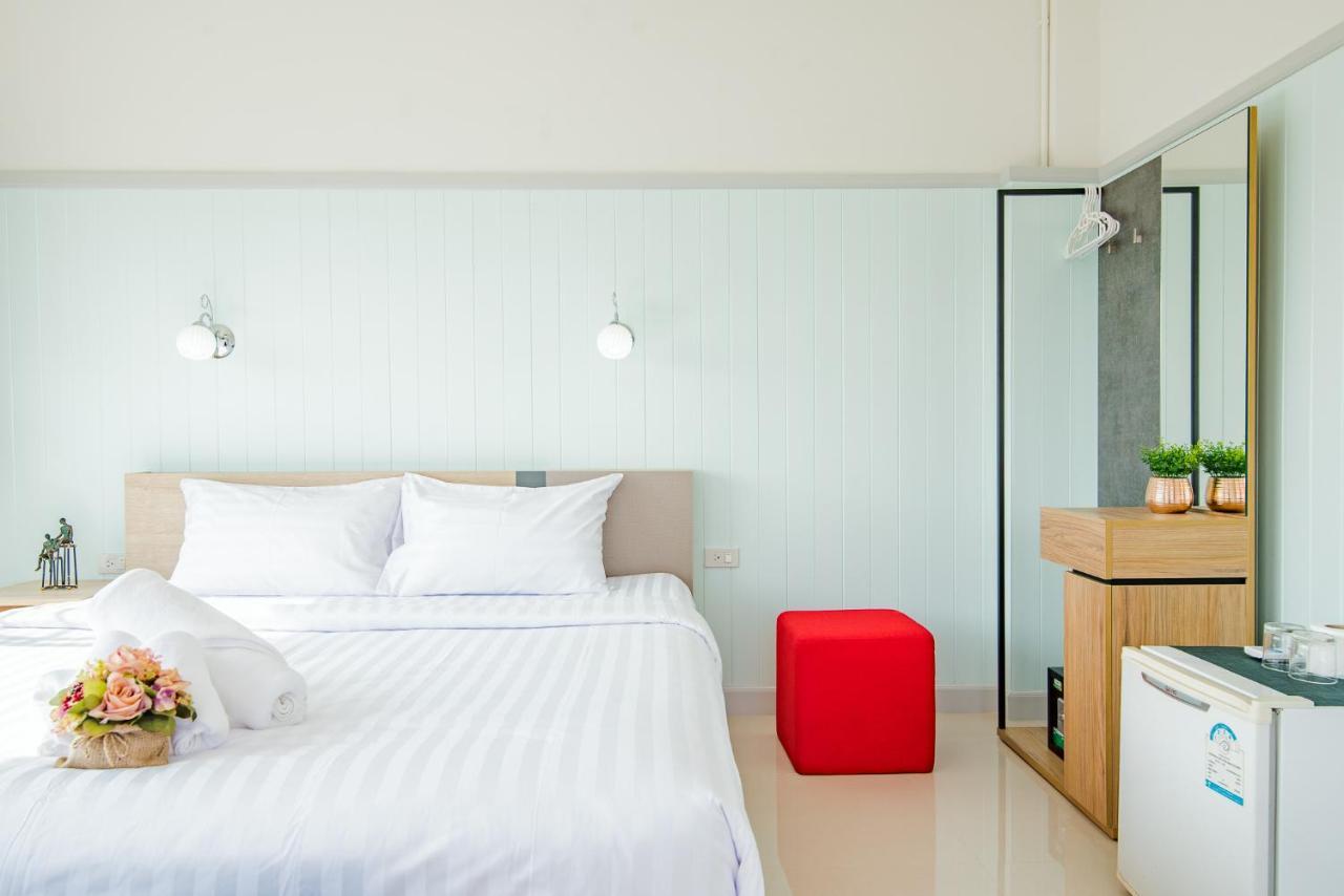 Superior  Double Room with Mountain View and city View