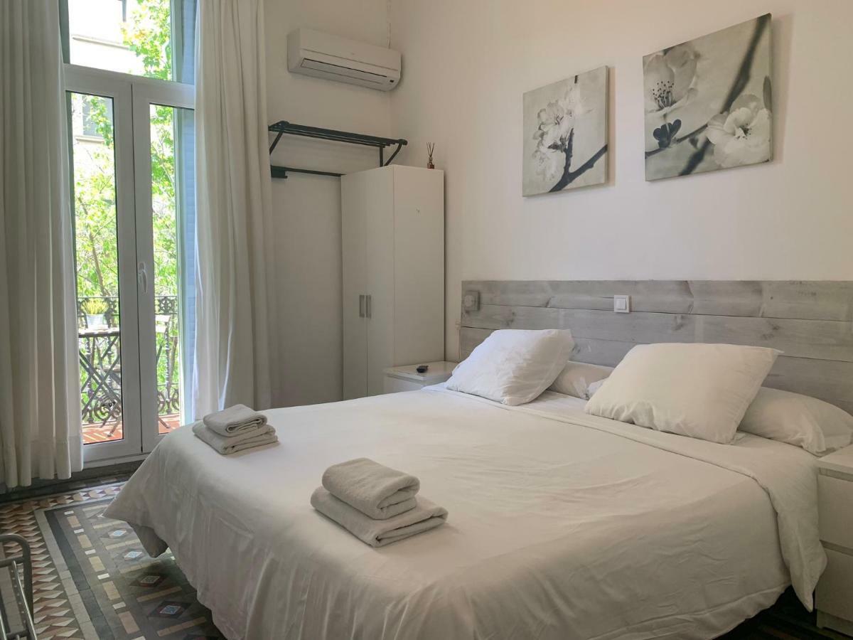 Double or Twin Room Balcony Private Bathroom
