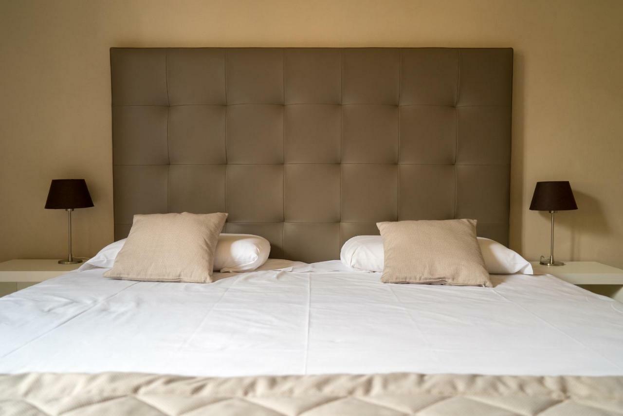 Deluxe Double or Twin Room City View