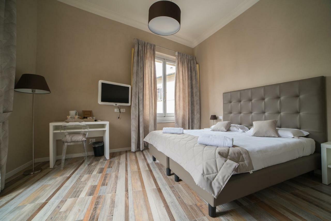 Deluxe Double or Twin Room City View