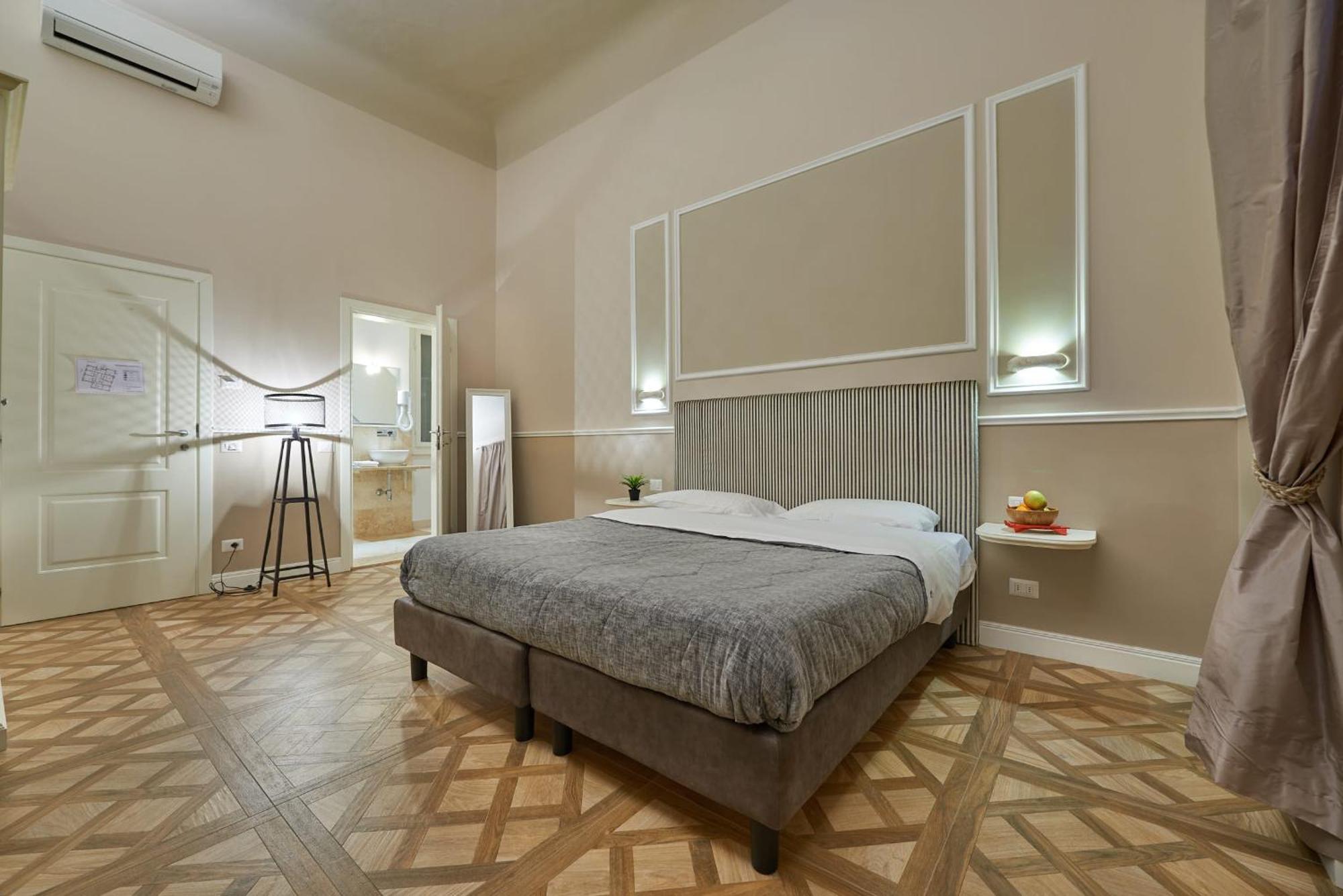 Superior Triple Room,215850506:JPEG