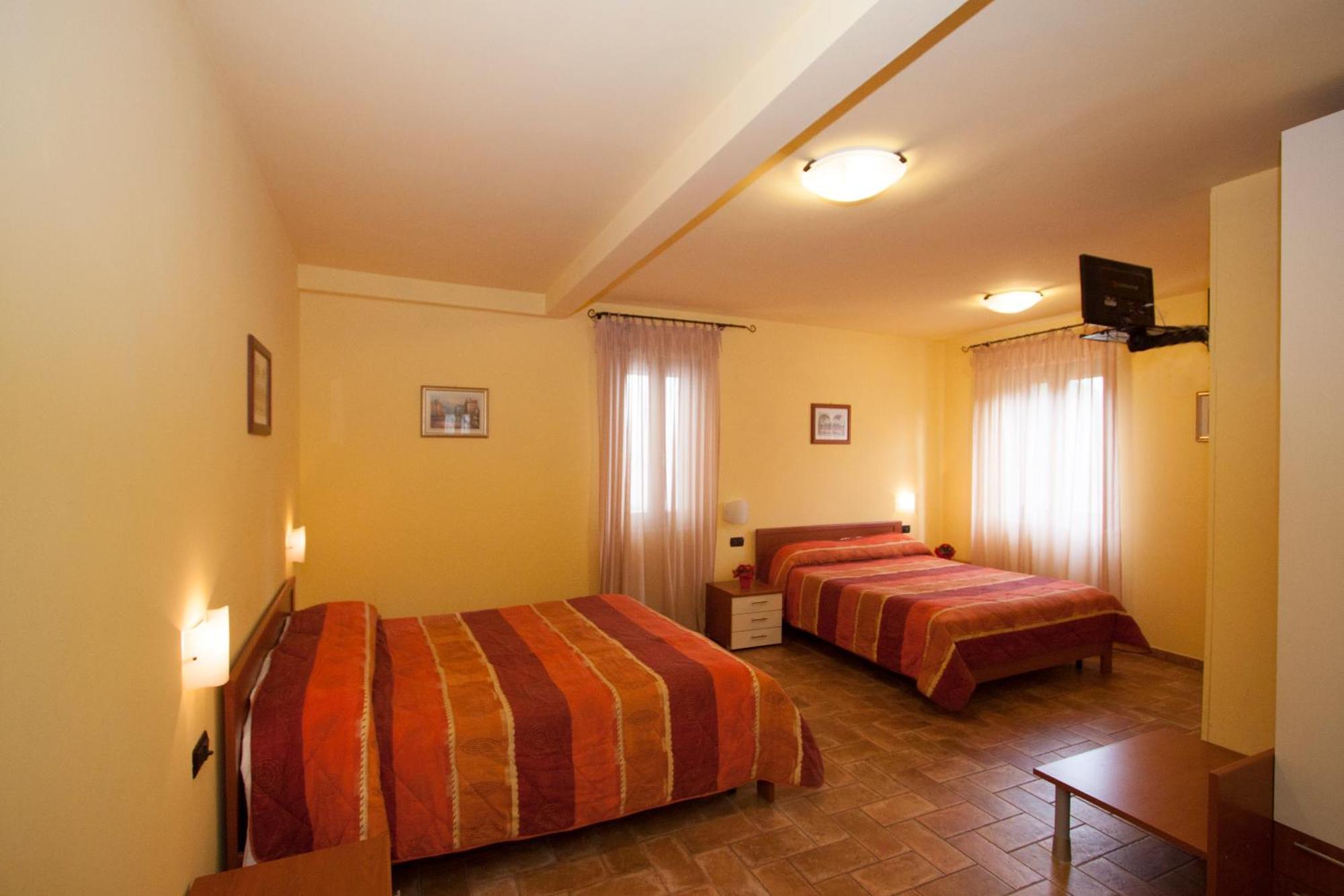 Quadruple Room,823258487:JPEG