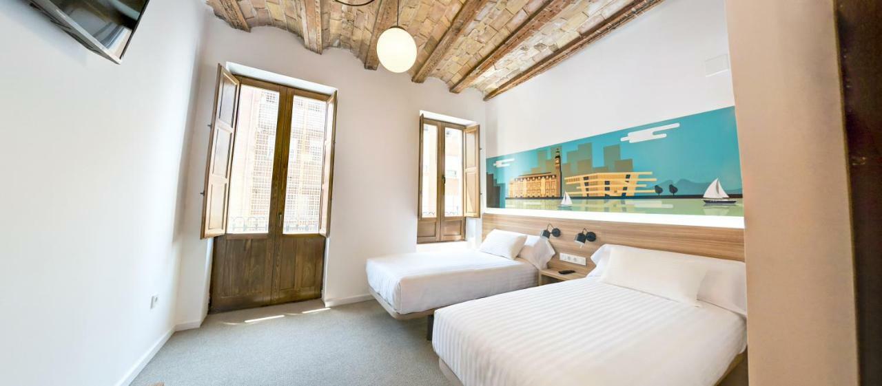 Twin Room with Private Bathroom