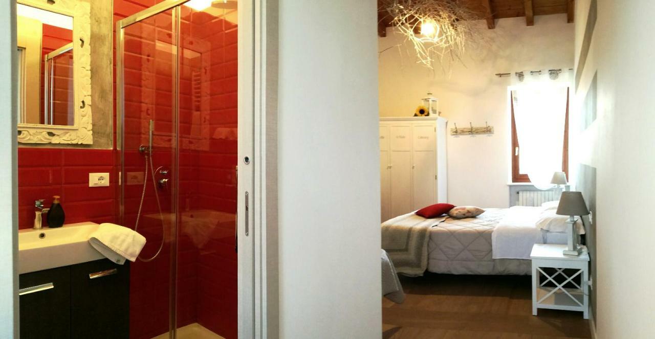 Driepersoonskamer met Eigen Interne Badkamer