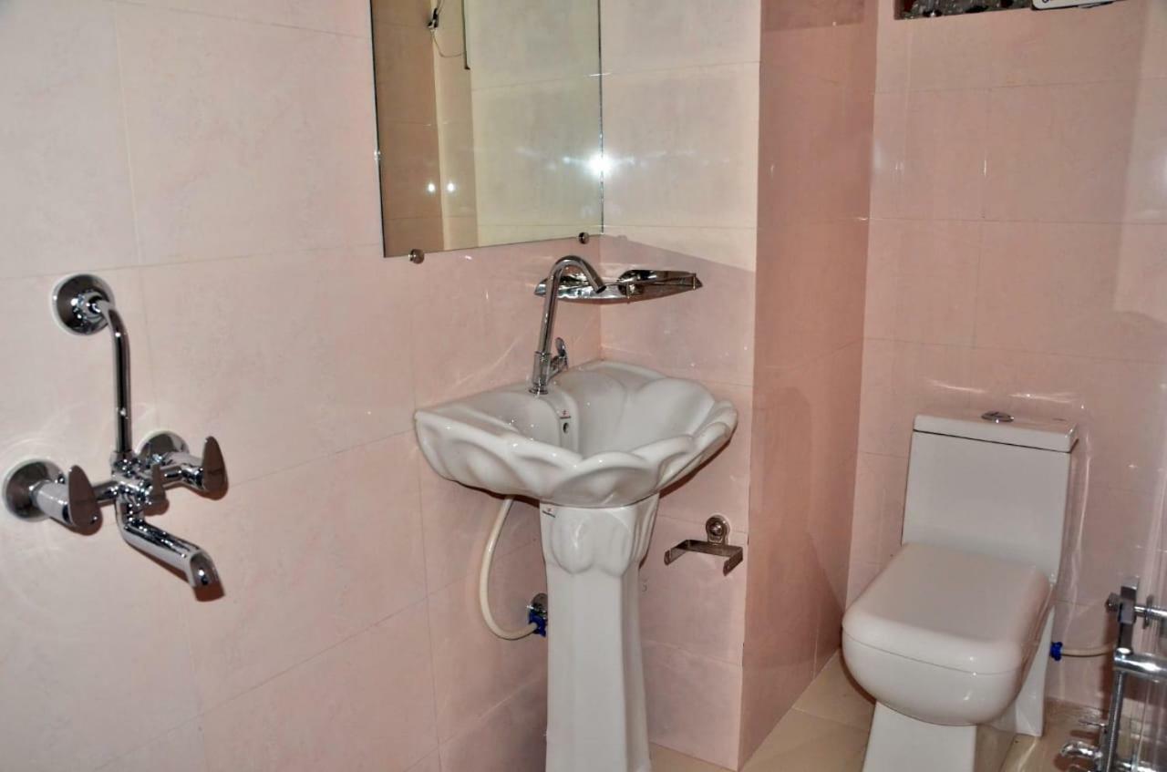 Standard Double Room,906781003:JPEG