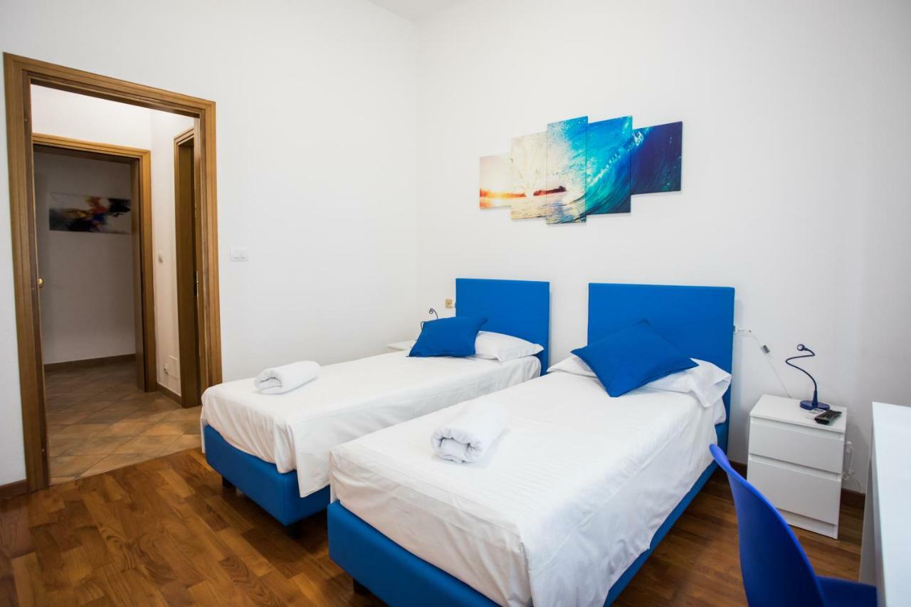 Double or Twin Room Private Bathroom
