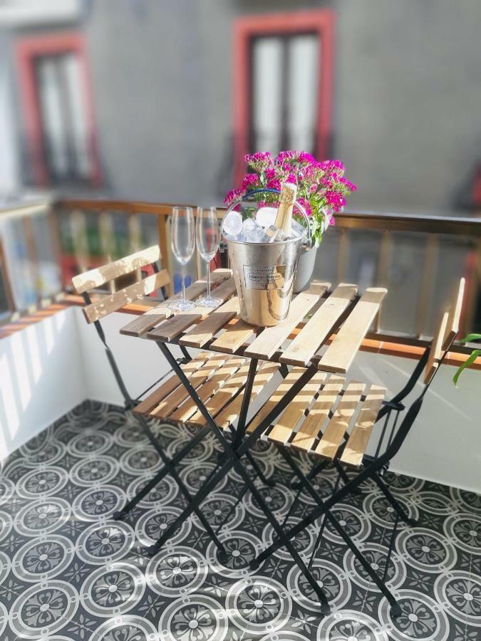 Queen Room with Balcony,1044222220:JPEG