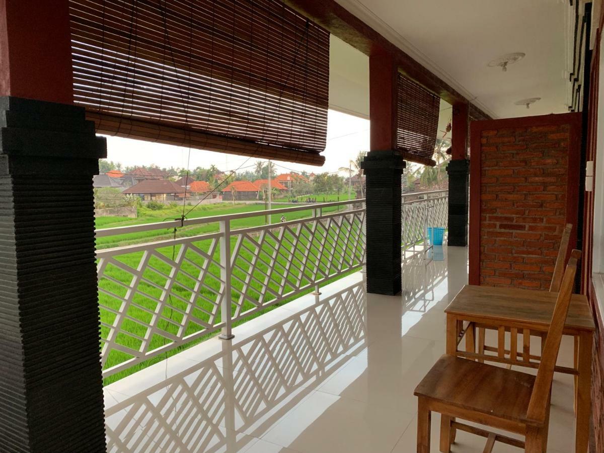 Queen Room with Garden View