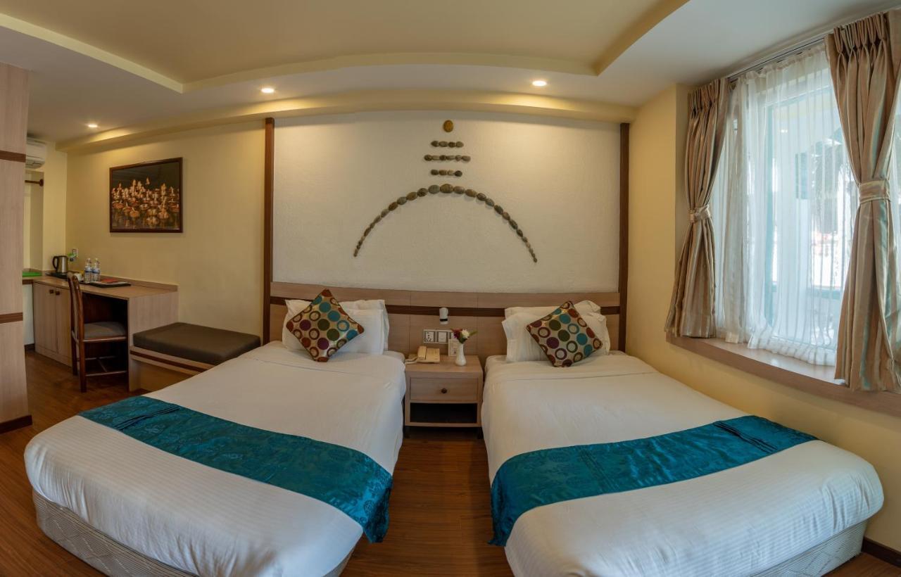Standard Room with Welcome Drink on Arrival, 10% discount on Food, Airport Transportation
