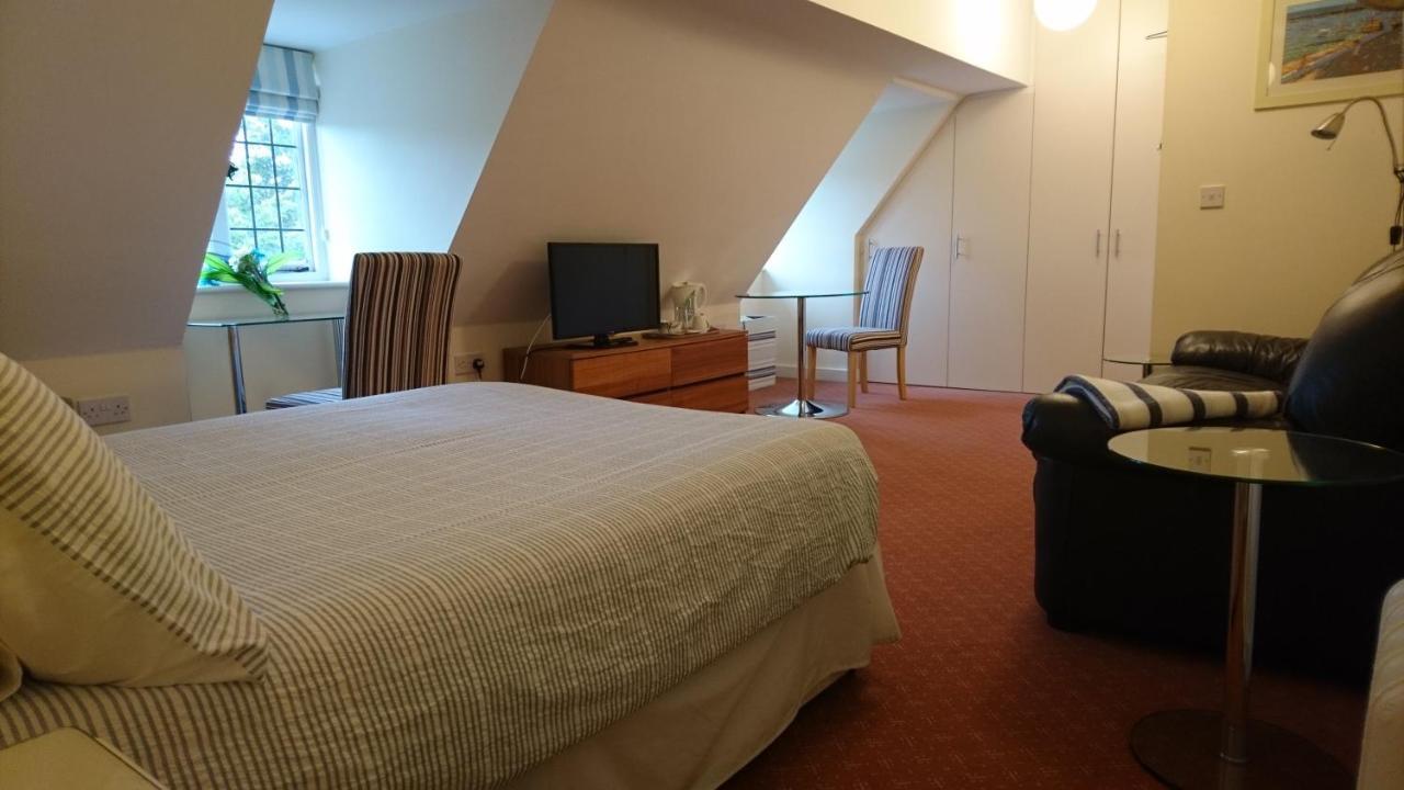 Double Room with Private External Bathroom
