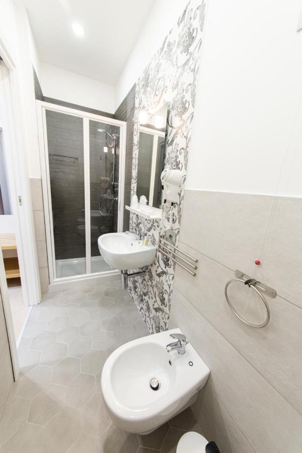 Standard Double Room with Courtyard View