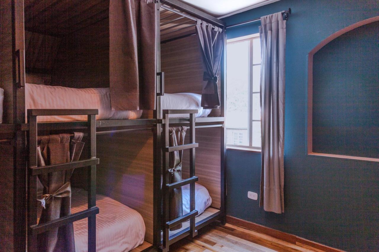 Letto a Castello in Dormitorio Femminile