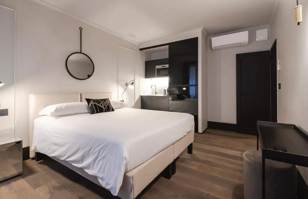 Luxury Santo Stefano-1