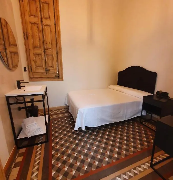 Hostal Lausanne-1