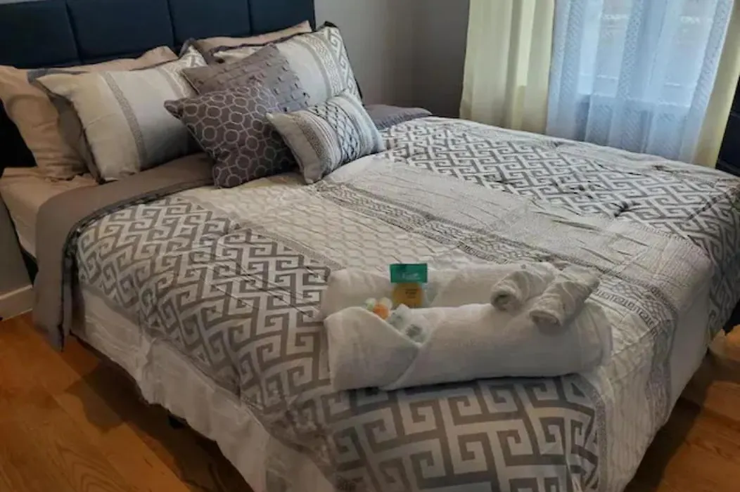 Guest House Located 10 Minutes From Jfk Airport-1