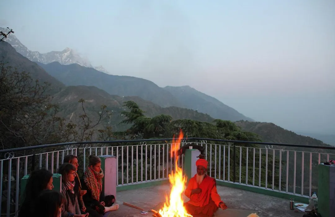 Yoga House-1