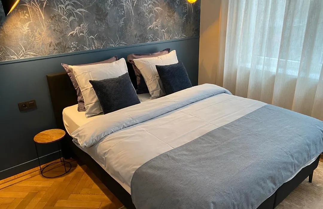 Good Mood - Chambres Et Suite-1