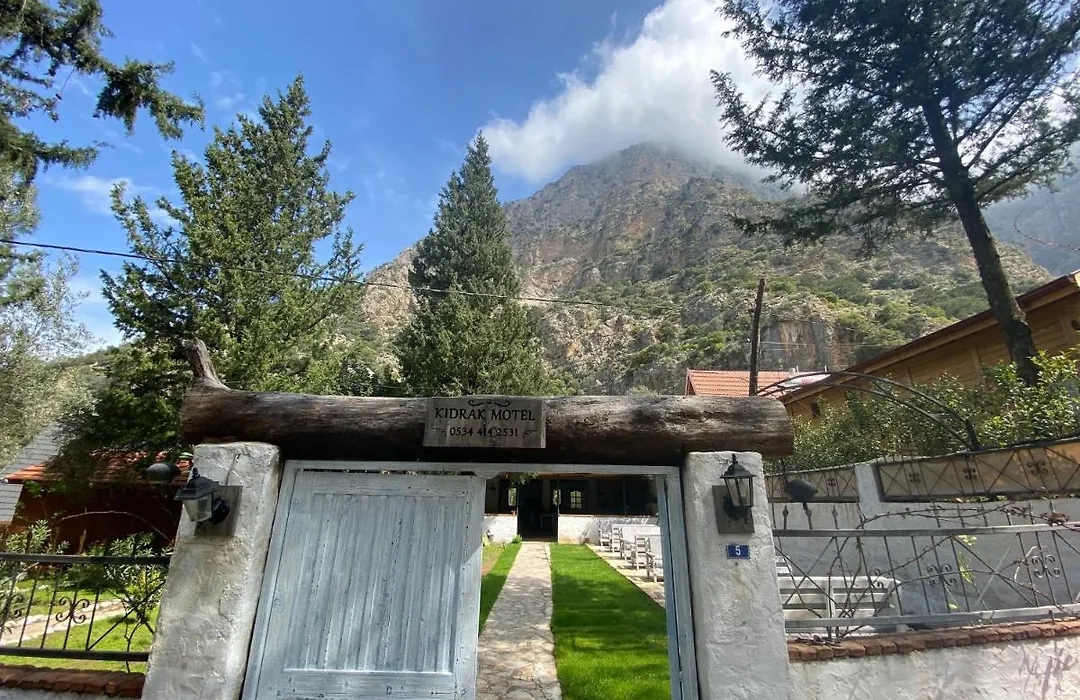 Kidrak Otel Montenegro-1-1