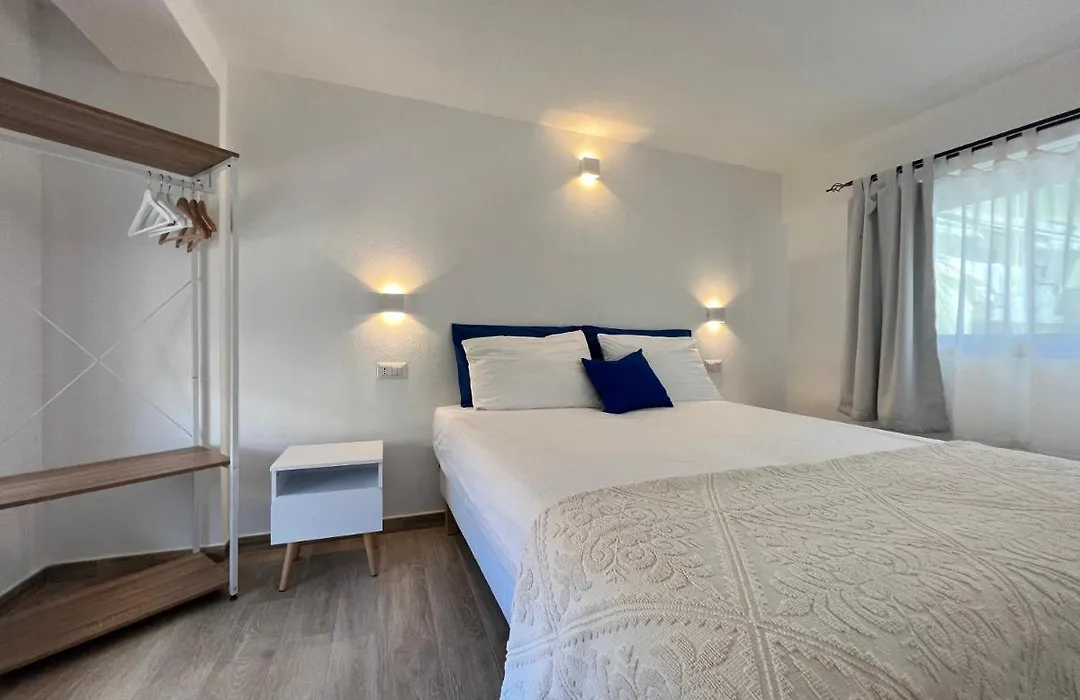 Via Giardini Rooms-1