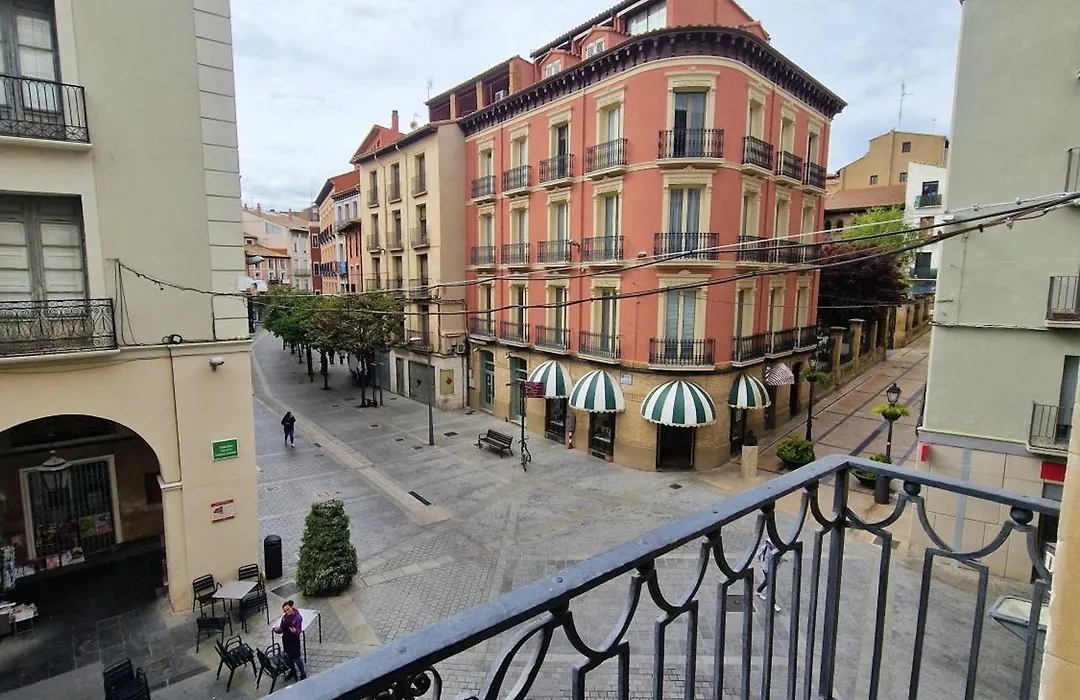 Hostal Rugaca-1