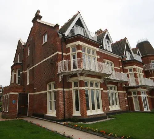 Britten House-1