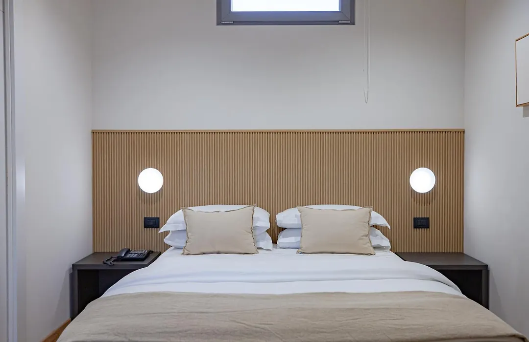 Rh Lifestyle Rooms & Suites-1