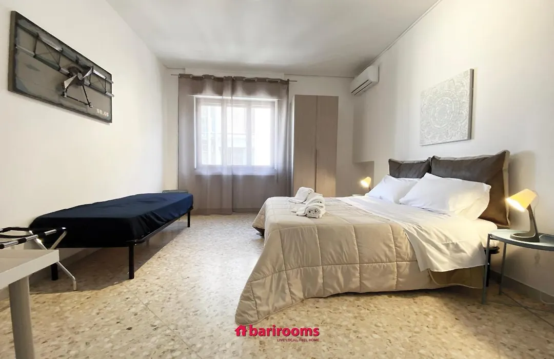 Bari Rooms Central Station-1