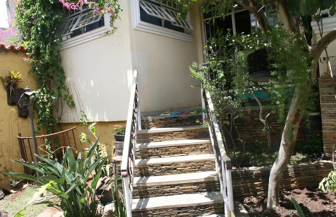 Castel Inn Hostel-1