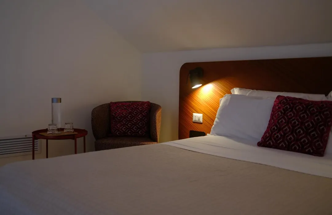 Le Stanze Del Lago Suites & Pool-1