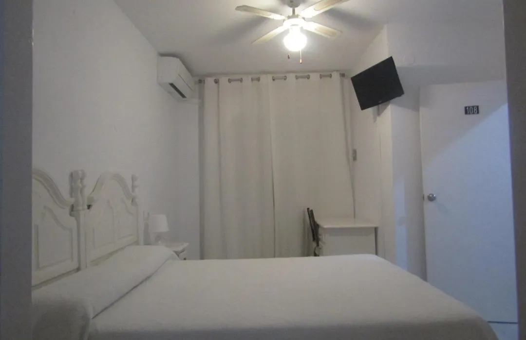 Hostal Andalucia-1