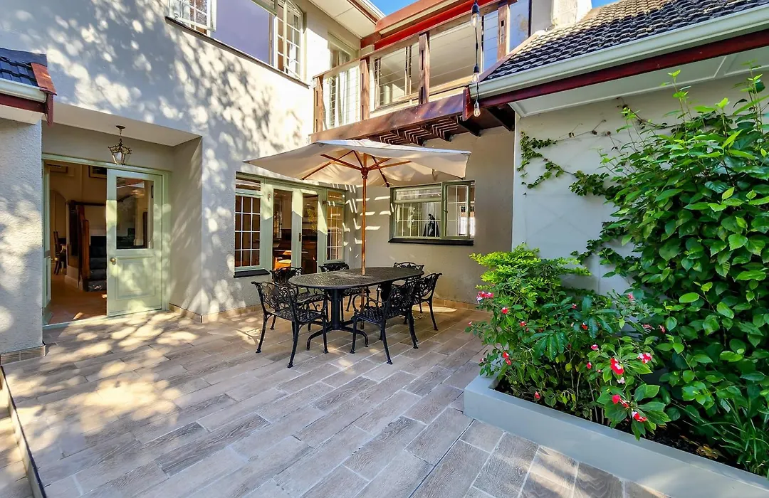 Branch & Vine Cottages - Constantia-1