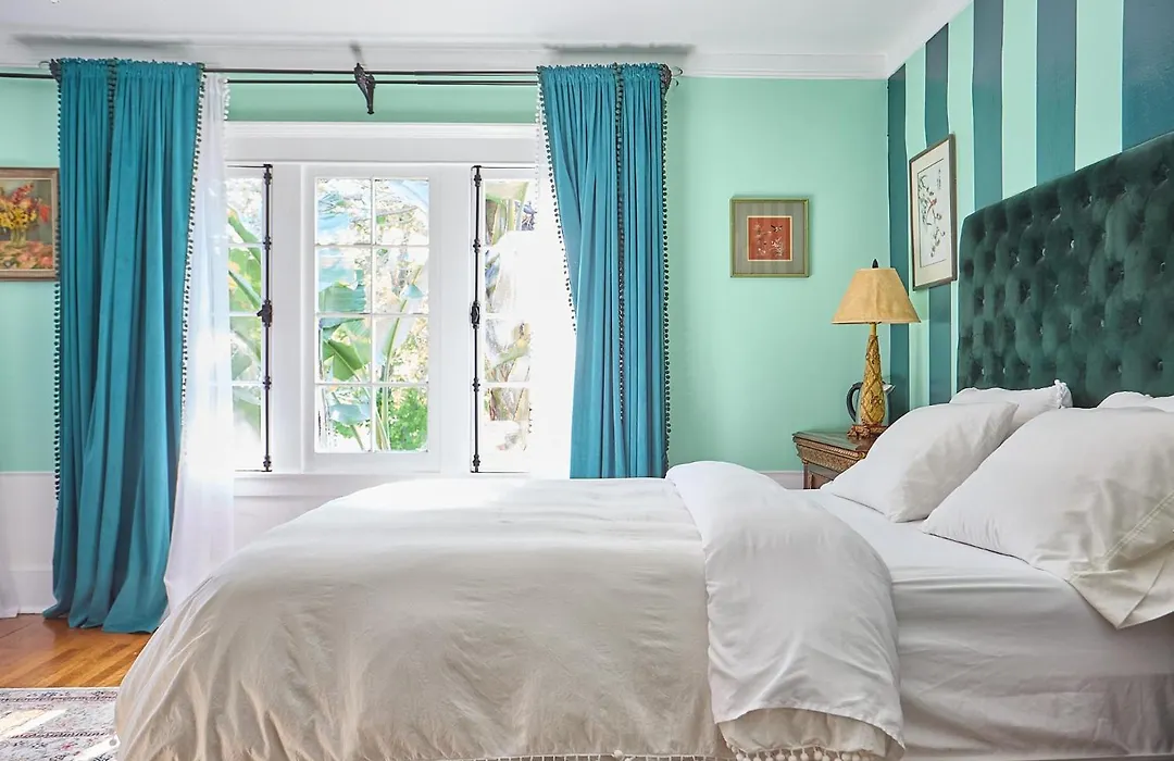 Hollywood Home-1
