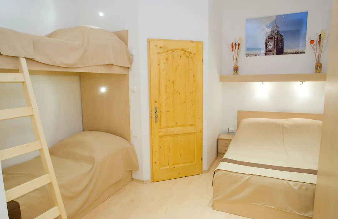 Centrooms House-1