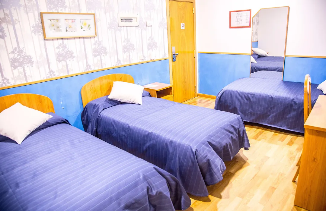 Hostal Montaloya-1