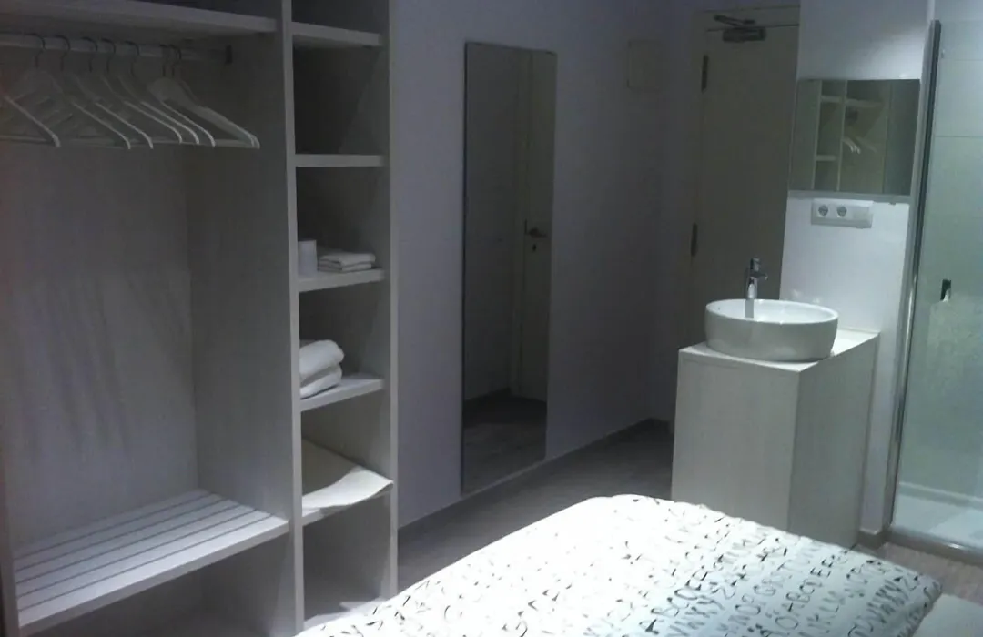 Hostal Ribas-1