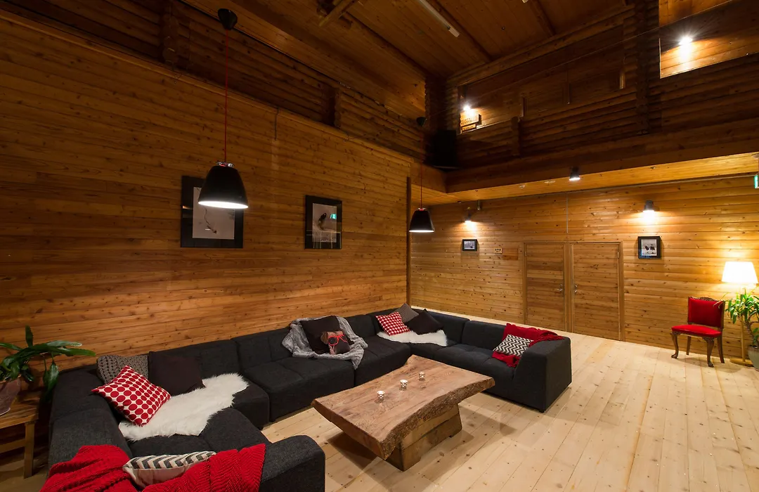 Moiwa Lodge-1