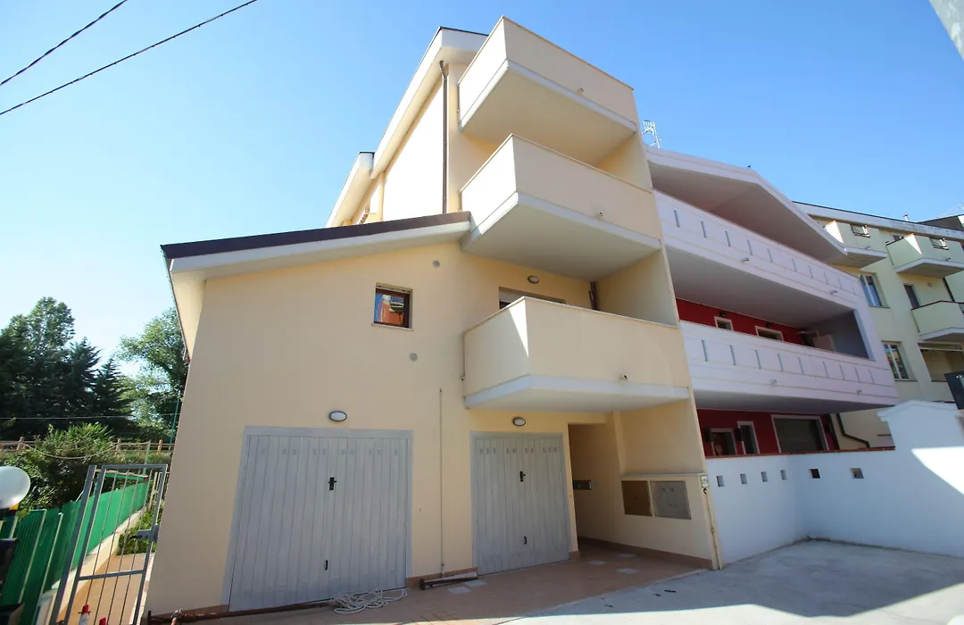 Moon River Guest House-1