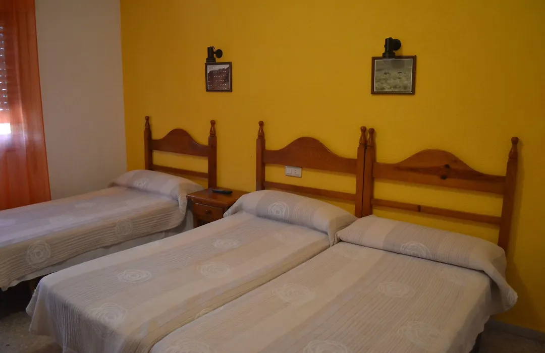Hostal Avenida-1