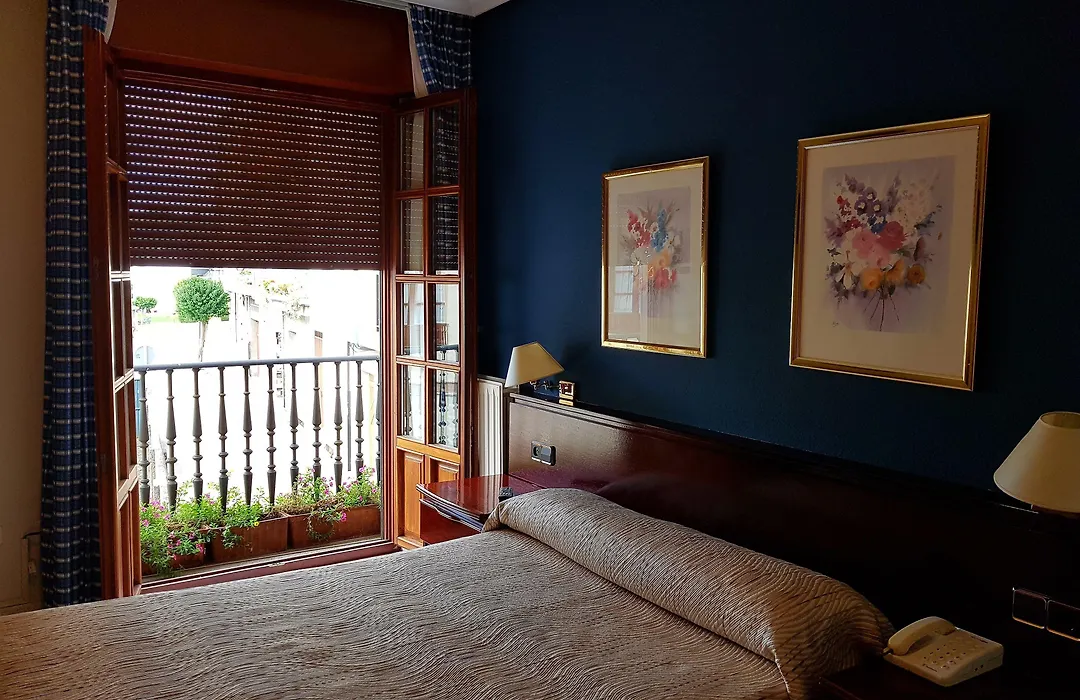 Hostal Santa Maria-1