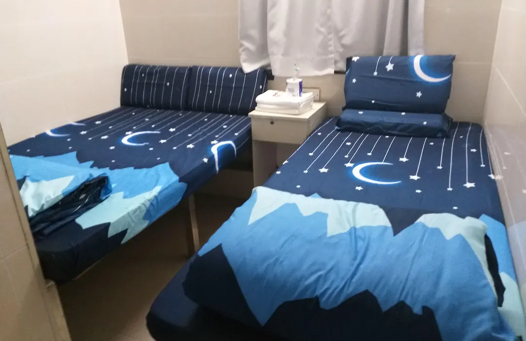 Unique Hostel-1