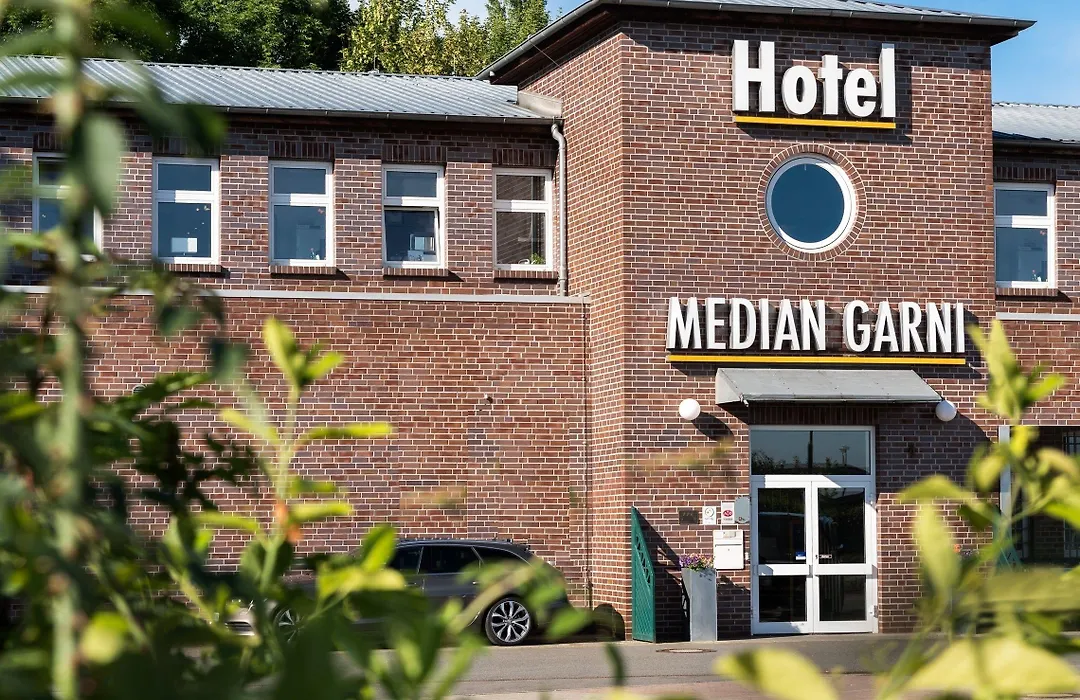 Median Hotel Garni-1