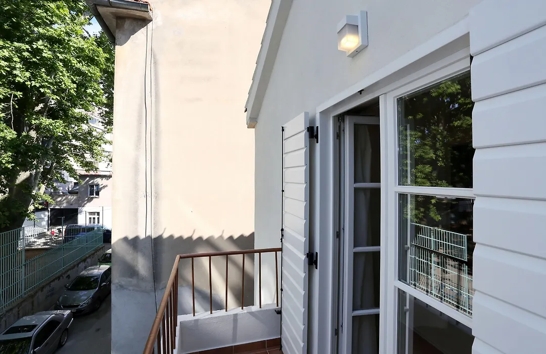 Idassa Palace Rooms-1