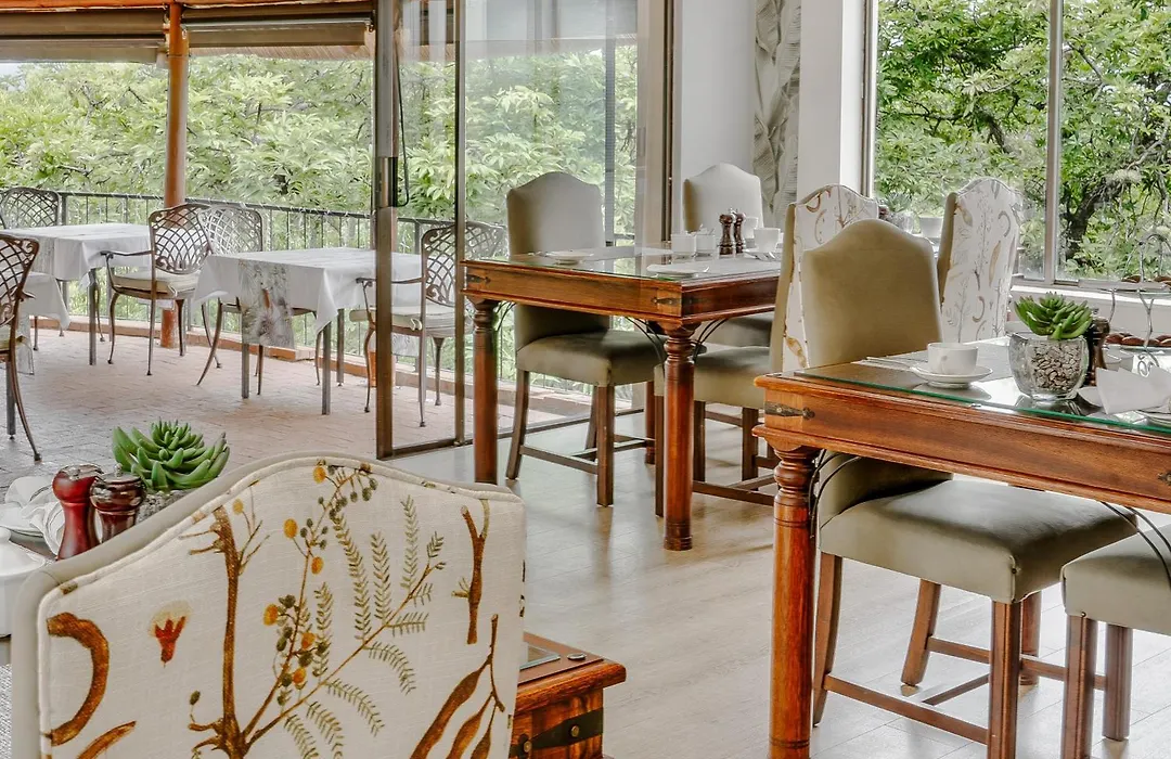La Roca Guest House-1