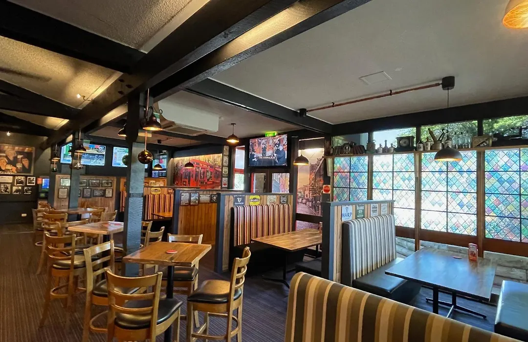 Brougham Arms Hotel-1