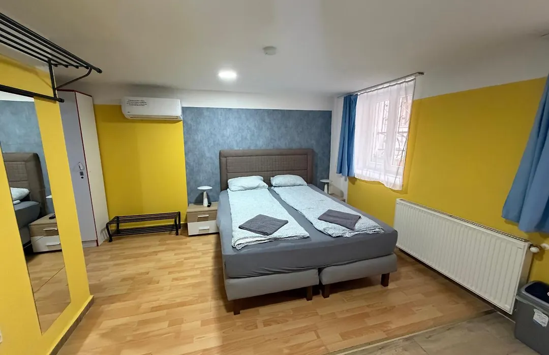 Deniz Guesthouse-1