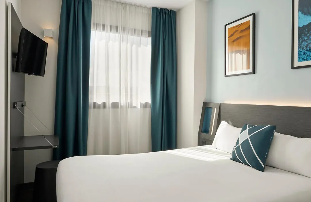 Four Points Flex By Sheraton Malaga Centre-1