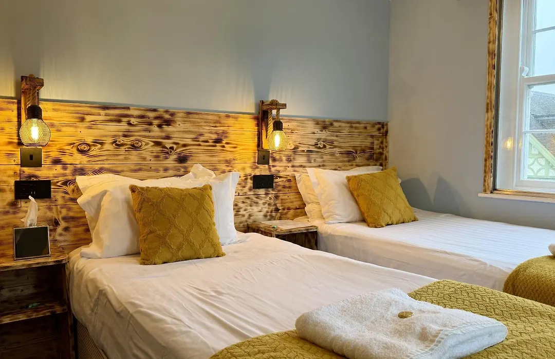 The Crescent Guest House-1