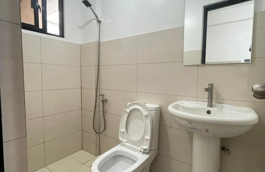The Palines Apartment Hotel - Near Evia Mall Alabang - Family Rooms & Long Stay-1