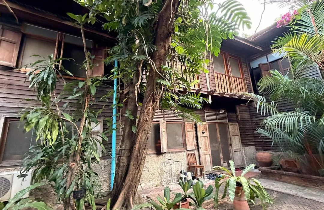 Villa Guesthouse Bangkok-1